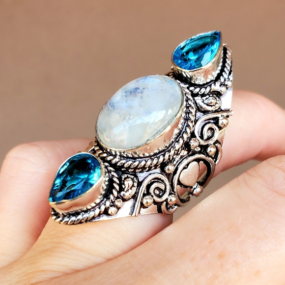 New Rainbow Moonstone & Blue Topaz 925 Silver Statement Ring. - Picture 3 of 15